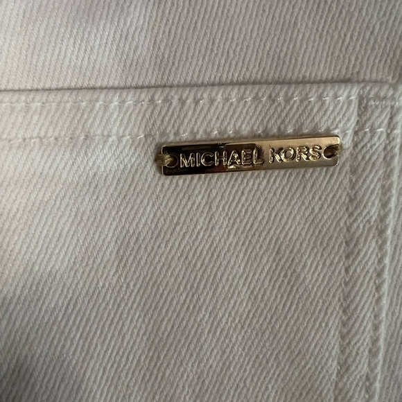 🆕 ⚓️ Michael Kors Sailor High Rise Flared Leg Jeans with gold hardware Buttons - Picture 11 of 17